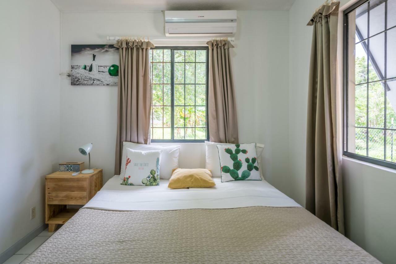 Orchidia 69 Apartment Willemstad
