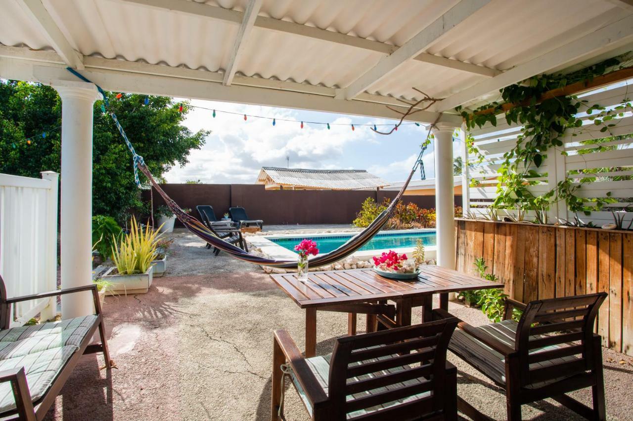 Tropical Breeze Curacao * Santa Catharina