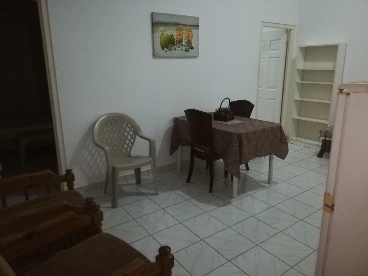 Roxsha Apartment