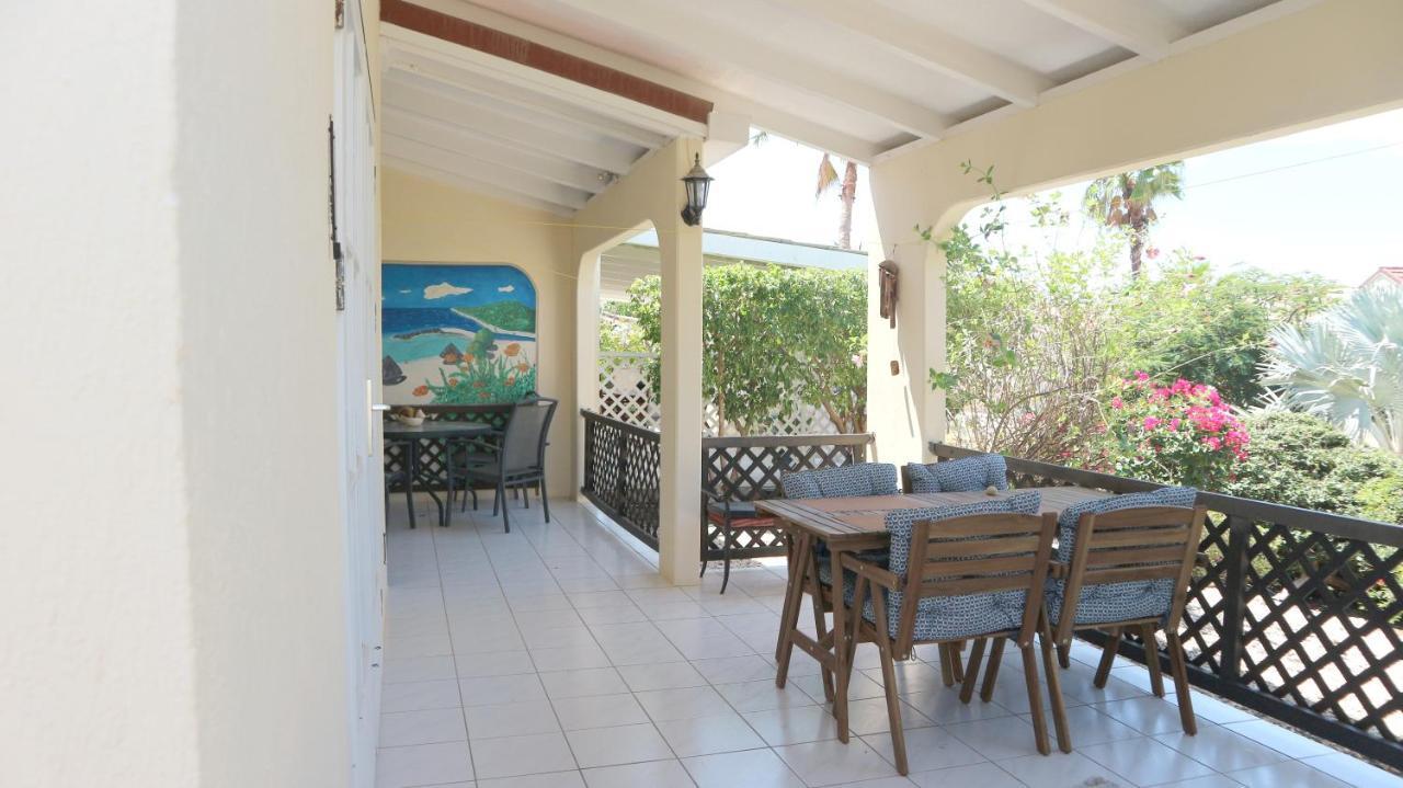 Holiday Apartments Royal Palm Resort * Willemstad
