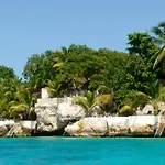 Sun Reef Village On Sea