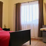 Eve\'S Residence