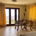 Vacation House At Playa Lagun Private Beach