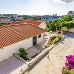 Kakina Lodges Jan Thiel