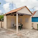 Poppy Hostel Curacao