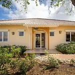 Ananda Curacao