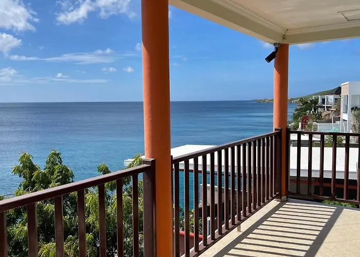 Vacation House At Playa Lagun Private Beach