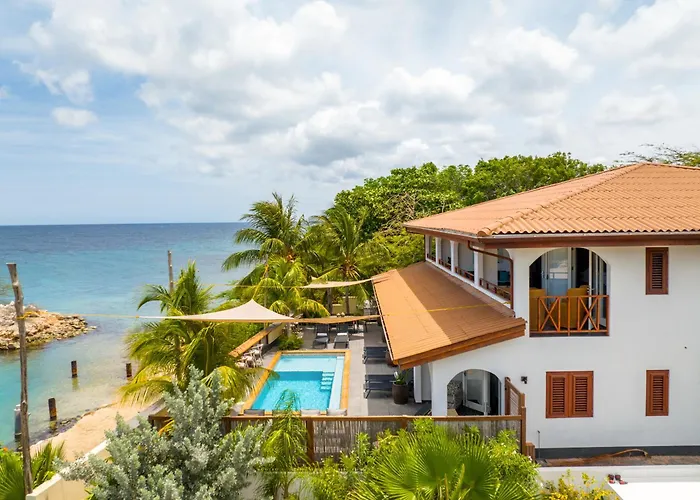 Atlantis Beach House