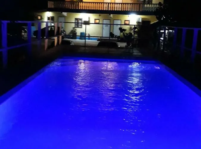 Sea Horizon Apartments