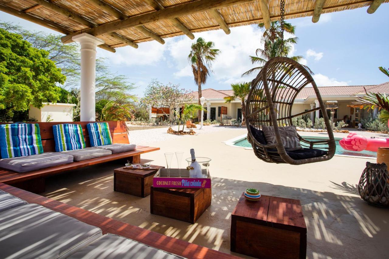 Kas Amigu Lodge Willibrordus