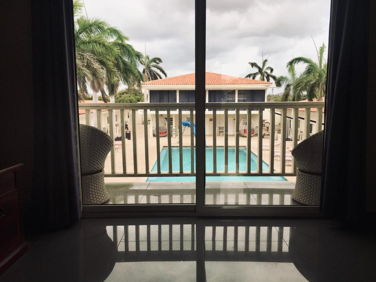 Resort Curacao Savanah 2*