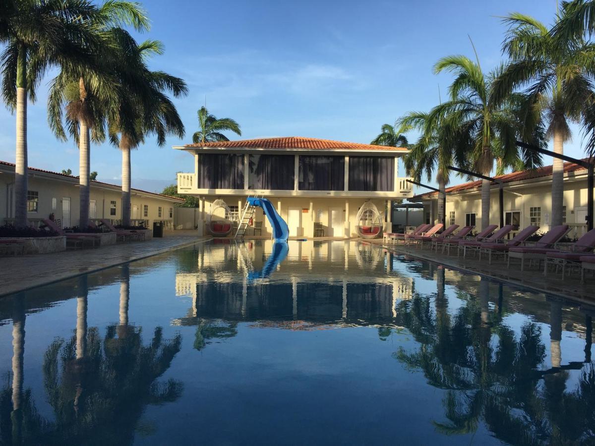 Curacao Savanah 2*