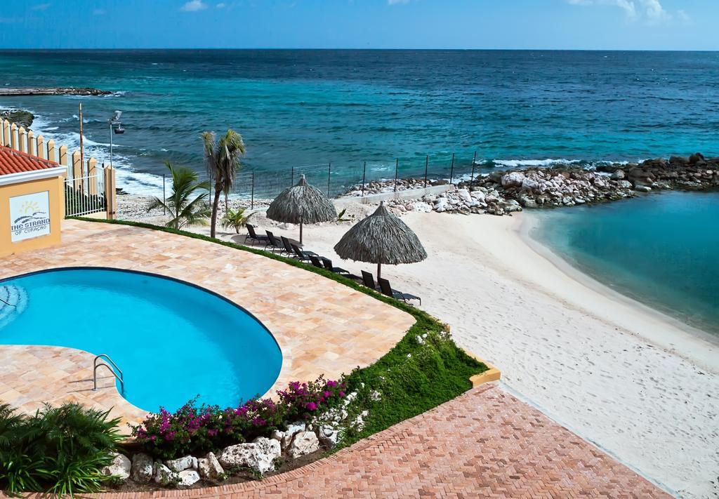 Apartamento The Strand Luxury Condominiums