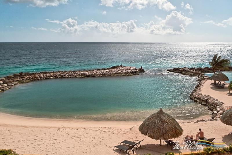 Apartamento The Strand Luxury Condominiums *