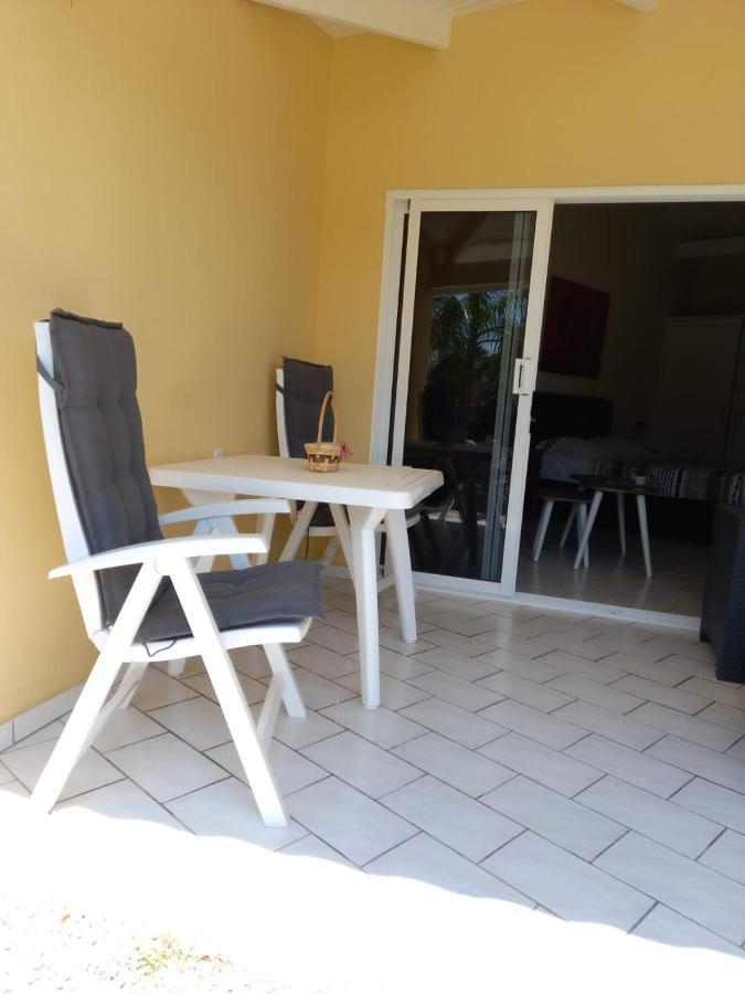 Seru Coral 16 Apartment