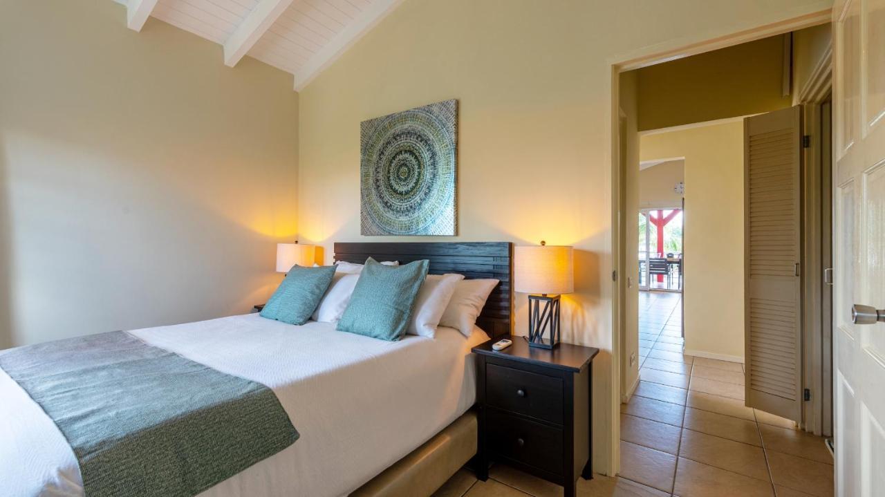 Tropical Treasure - Penthouse At The Spanish Water *