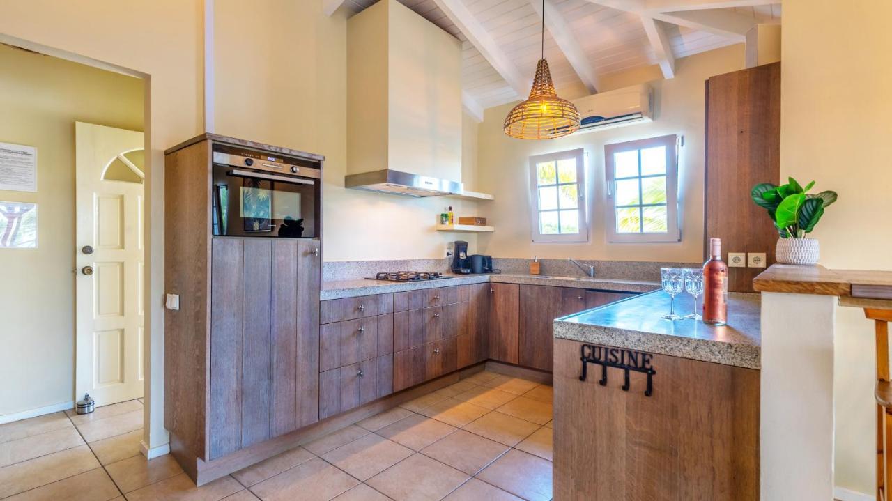 Tropical Treasure - Penthouse At The Spanish Water Willemstad
