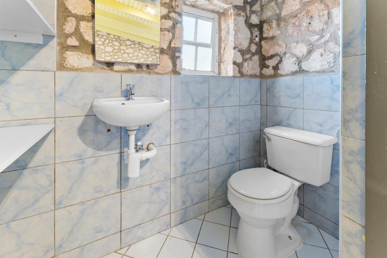 Aparthotel Bandabou Breeze Curacao 3*
