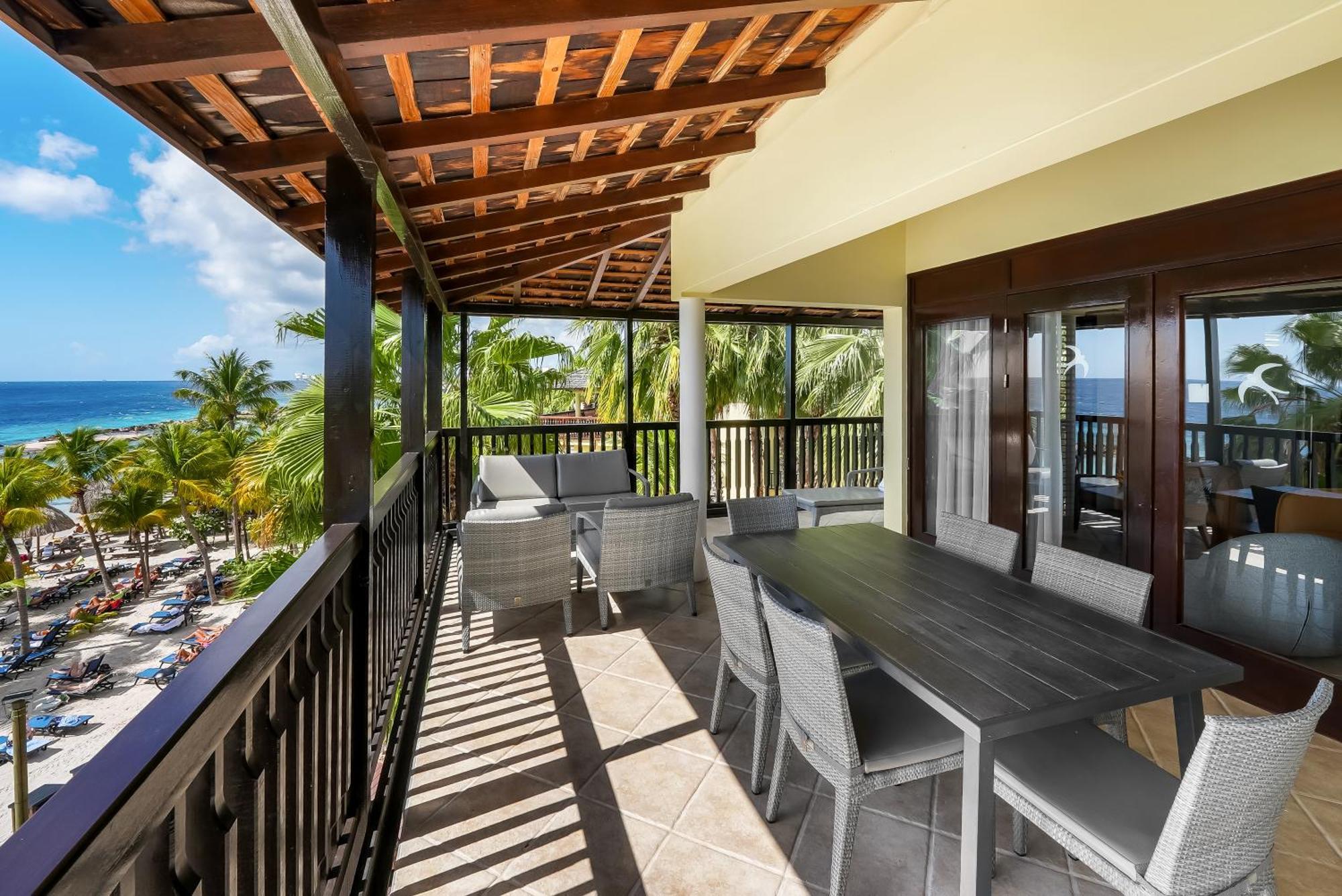 Lionsdive Resort 4*