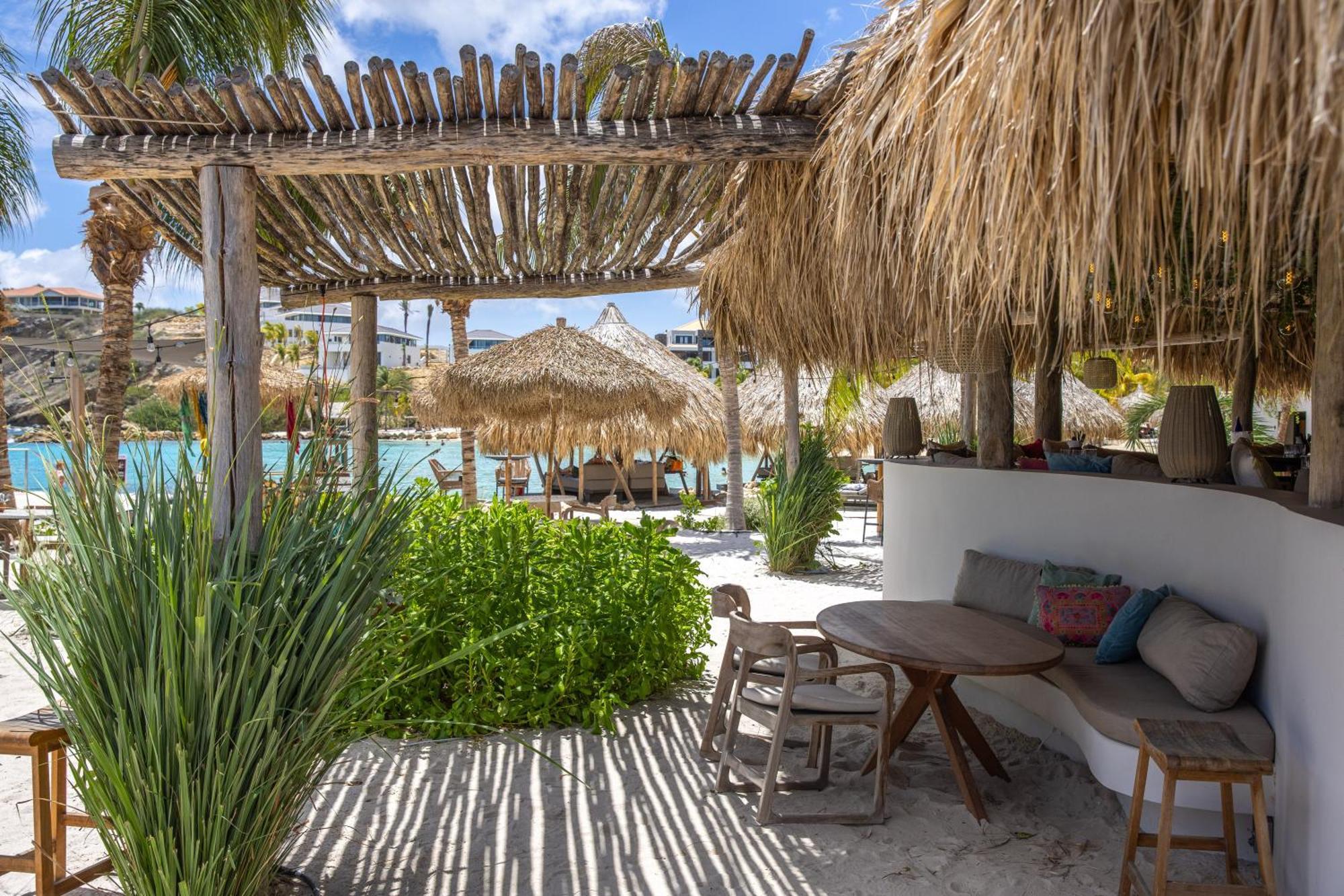 Blue Bay Curacao Golf & 4*