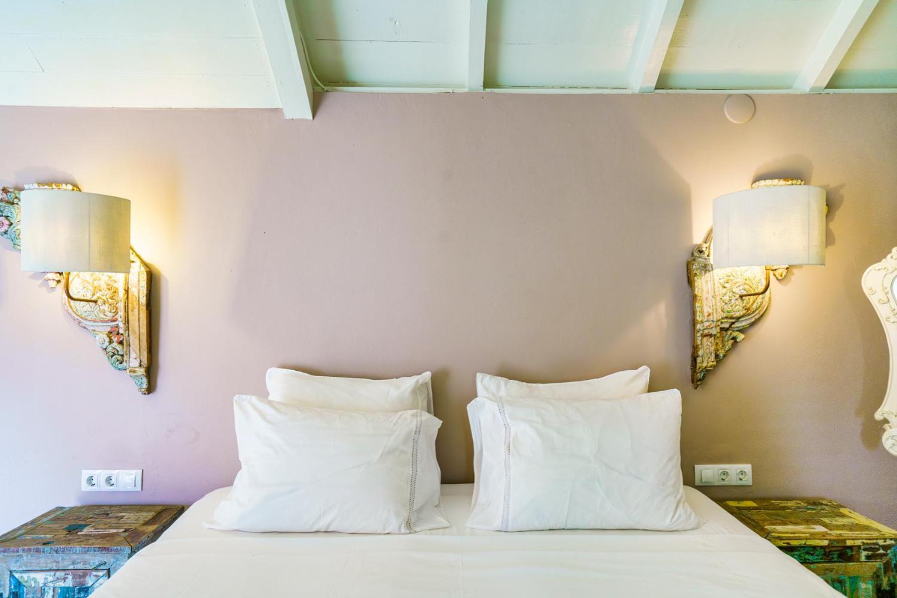 Tokara Bed & Breakfast 4*