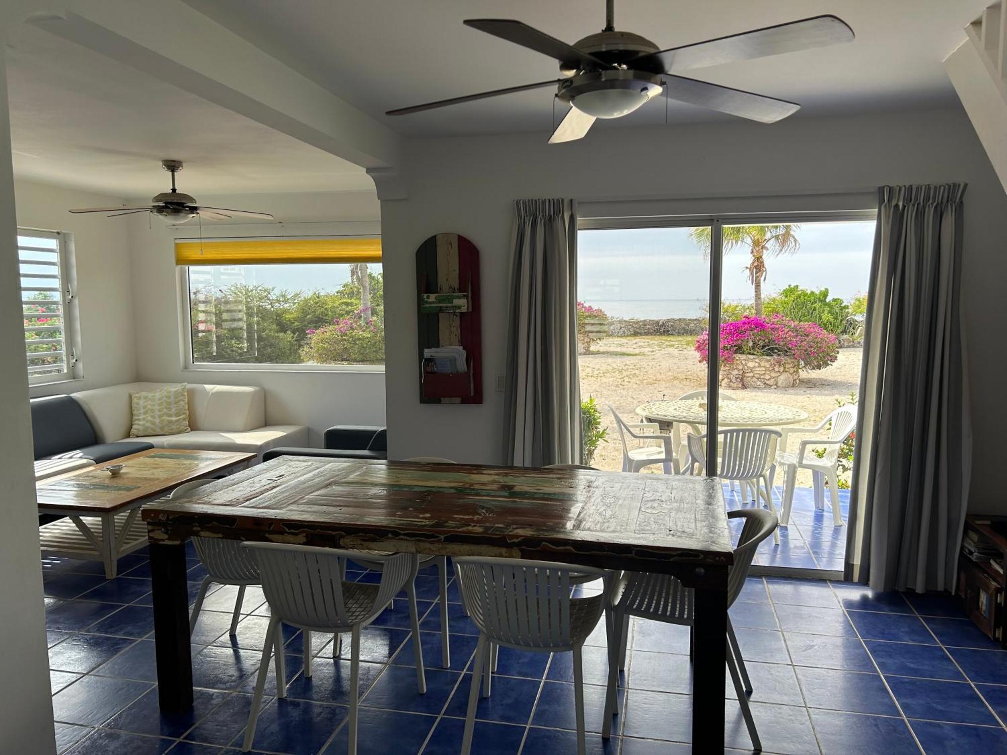 Marazul Dive Resort. 3 Bedroom Seafront House. Dive, Snorkel, Enjoy Amazing Sunsets Westpunt