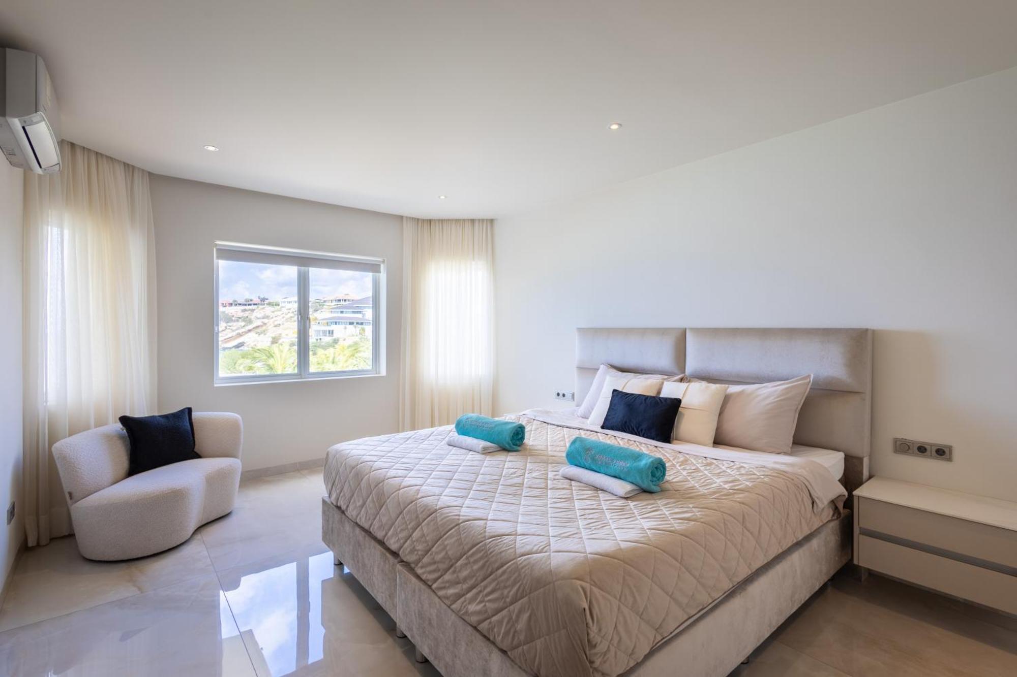 Blue Emerald At Blue Bay & Golf Apartment