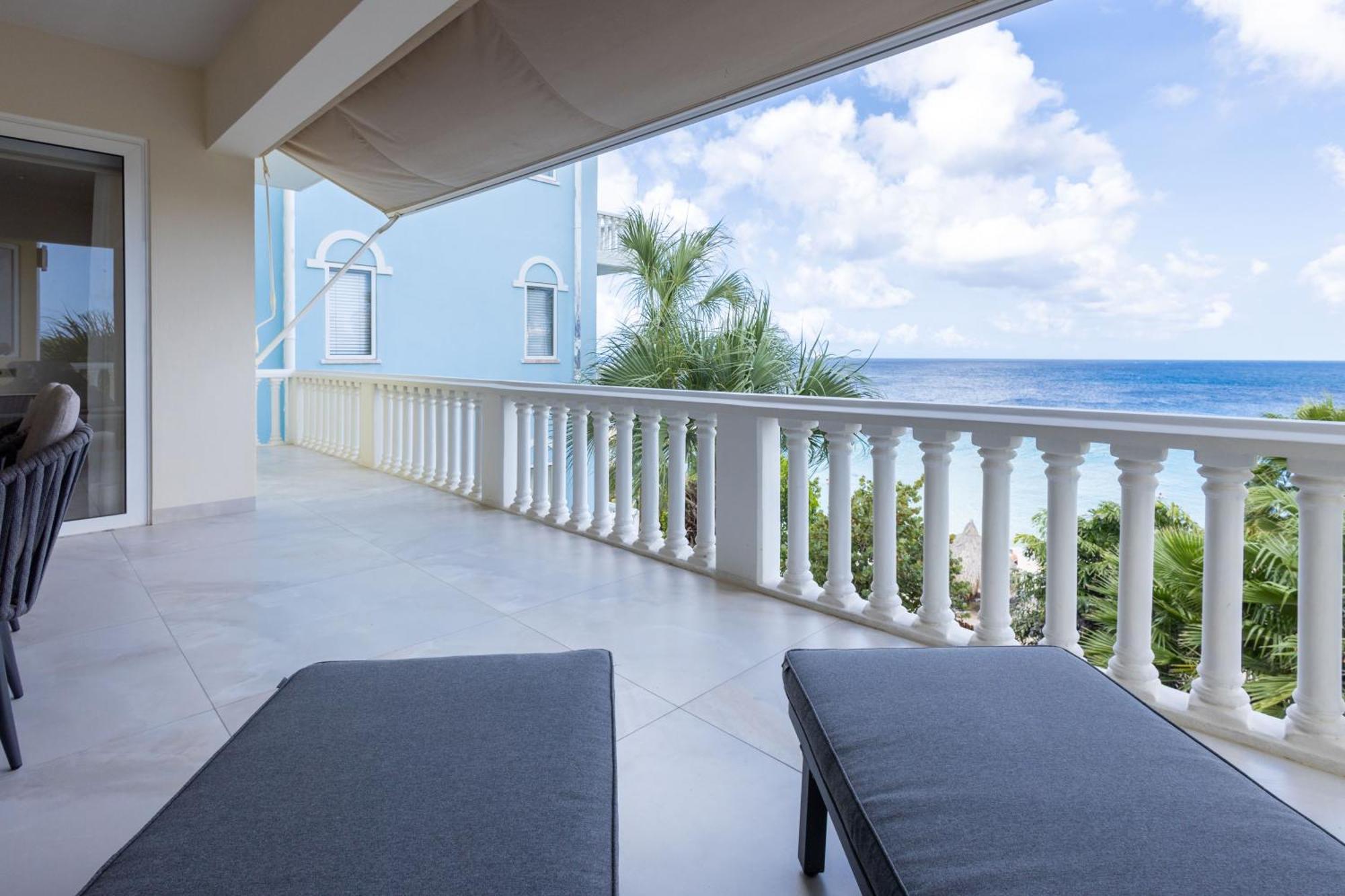 Blue Emerald At Blue Bay & Golf Sint Michiel