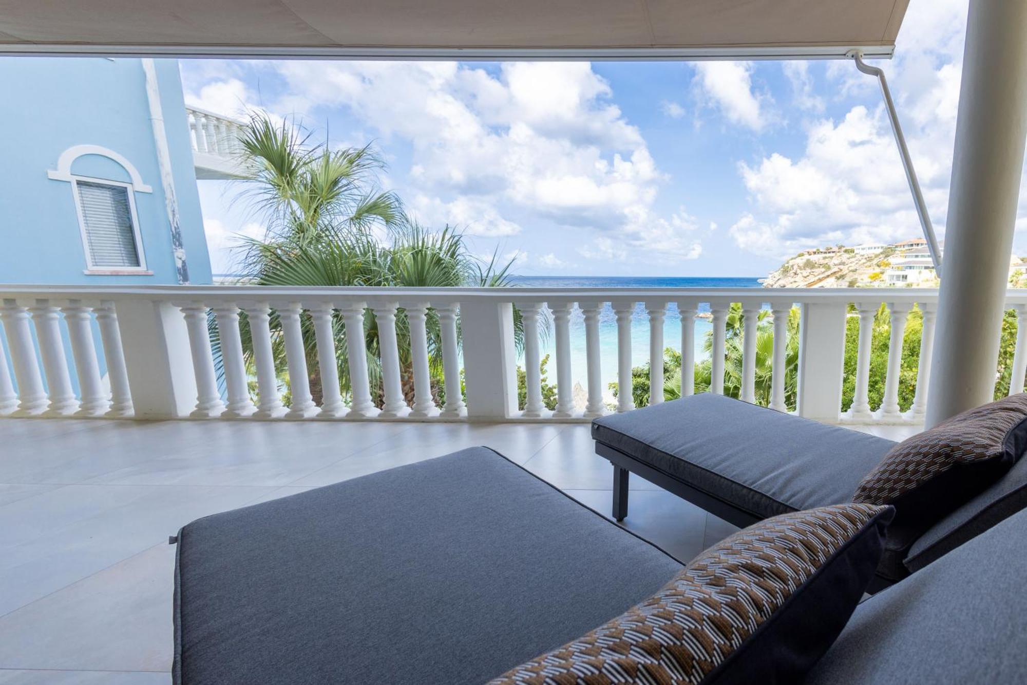 Blue Emerald At Blue Bay & Golf *