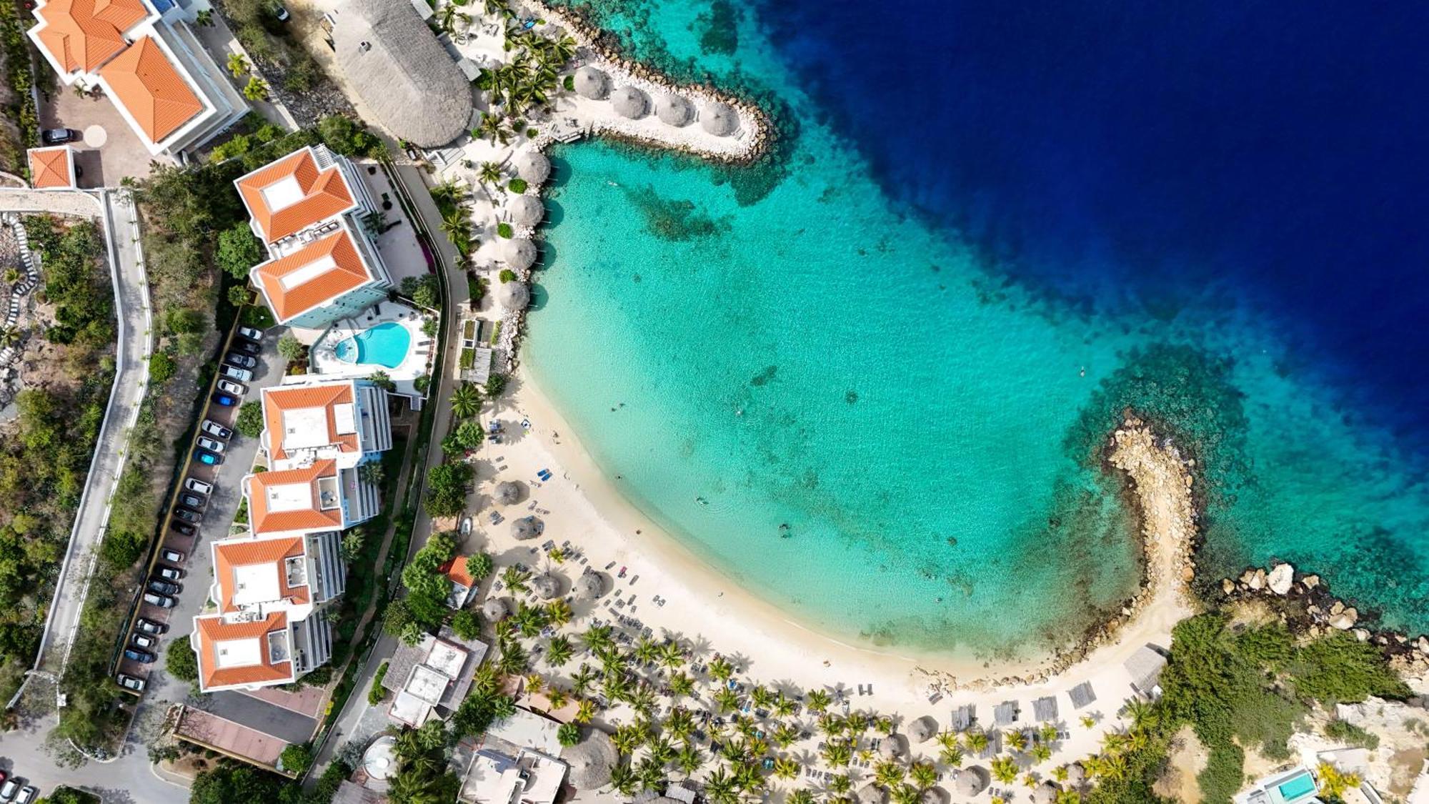 Blue Emerald At Blue Bay & Golf