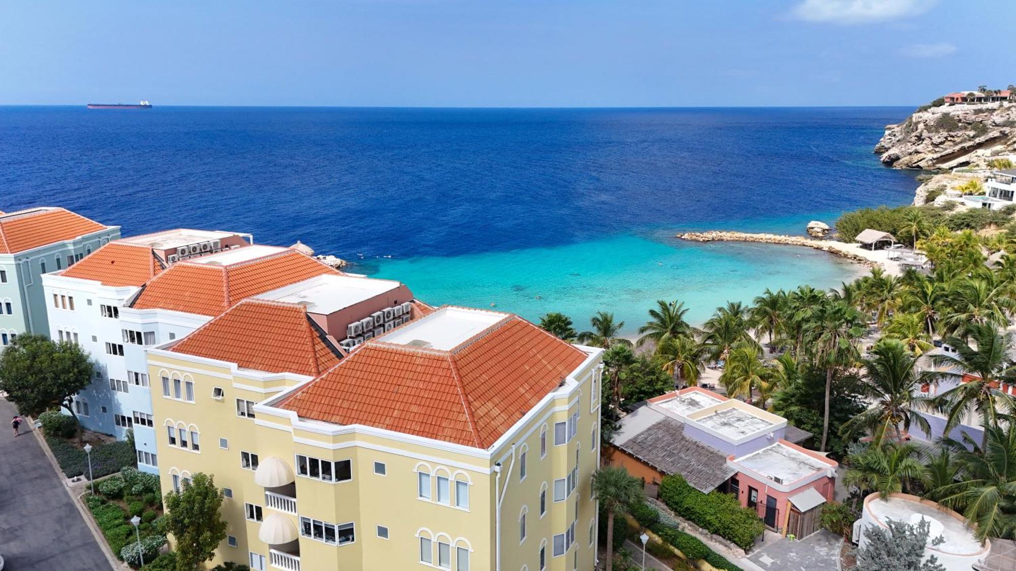 Blue Emerald At Blue Bay & Golf Sint Michiel