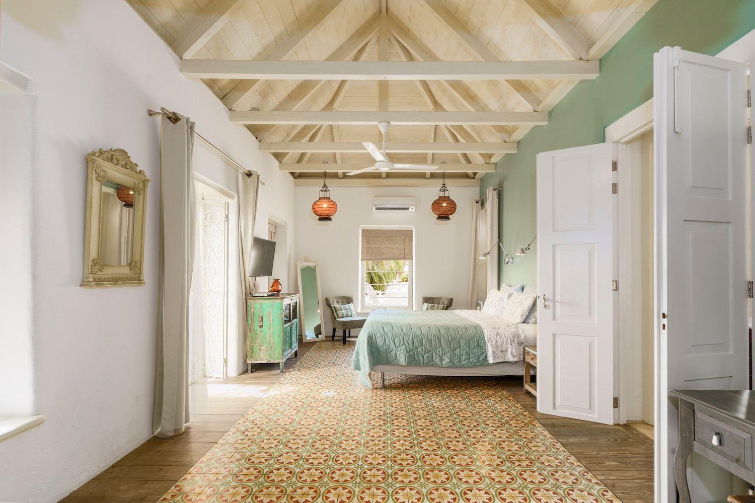 Tokara Bed & Breakfast 4*