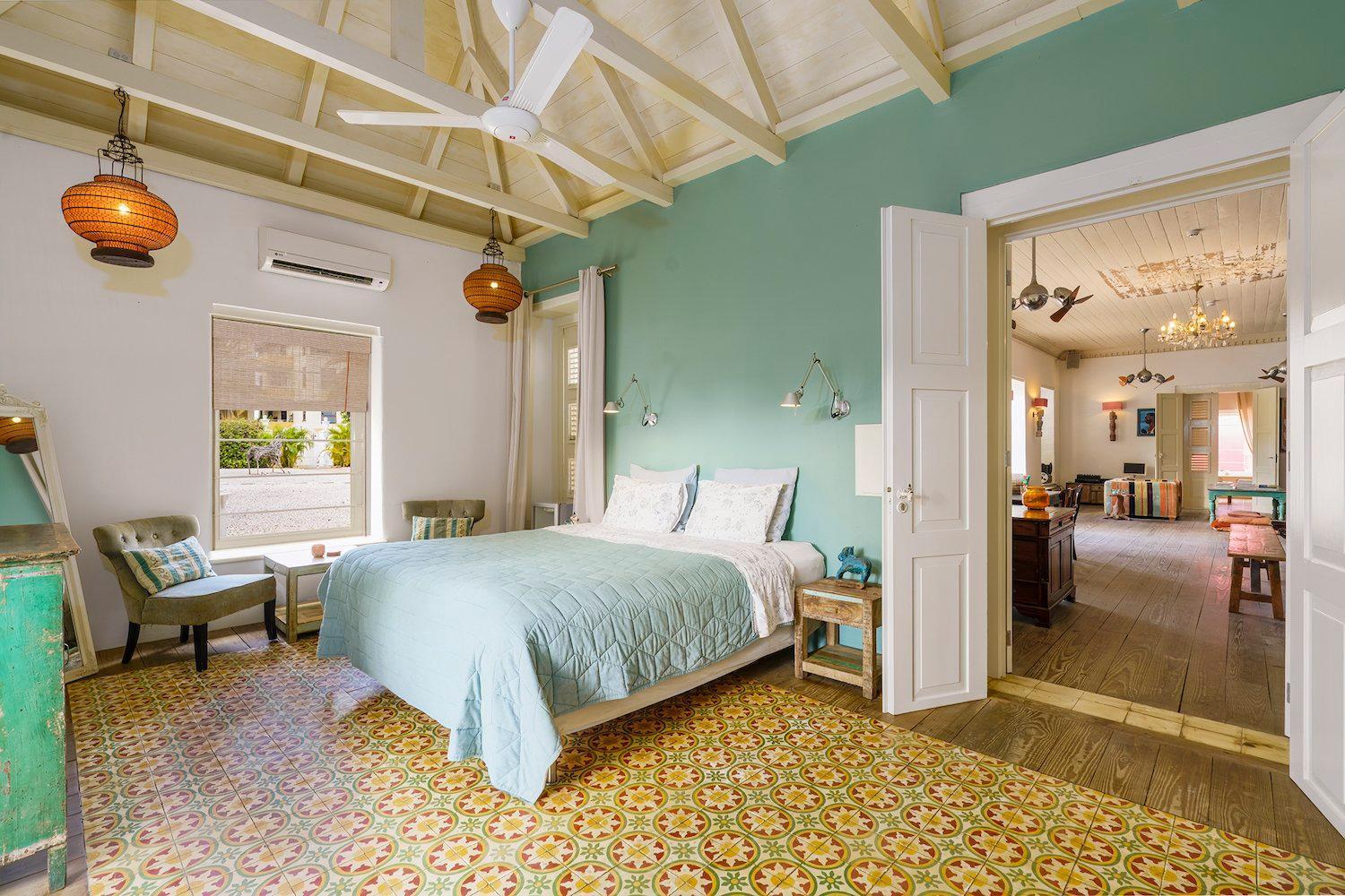 Tokara Willemstad