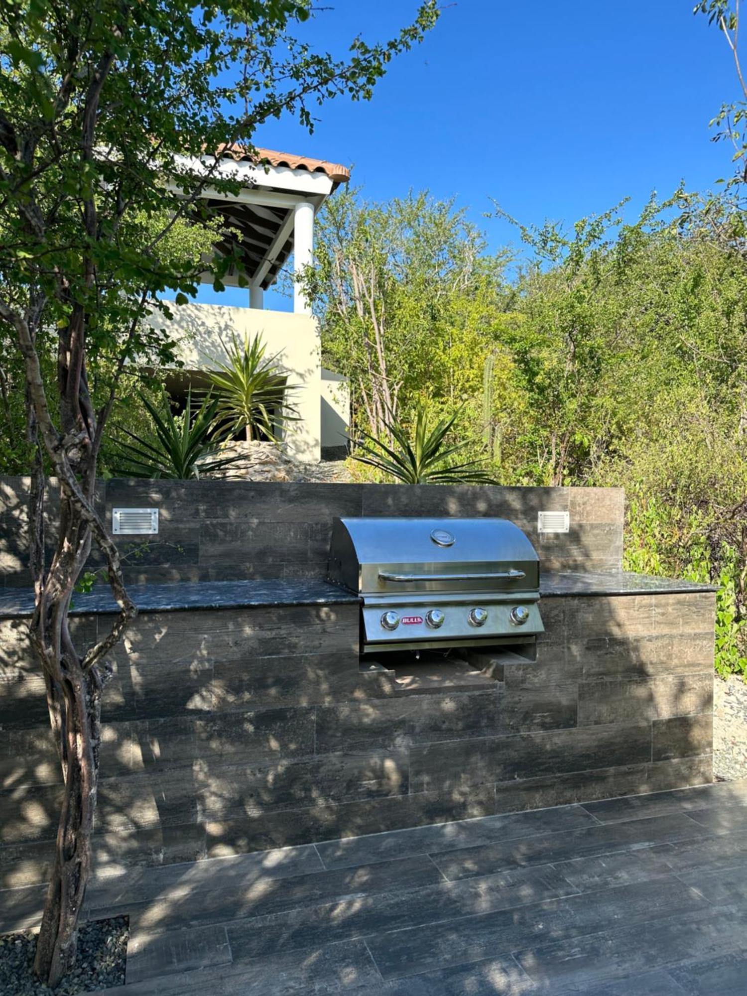 Newvilla-coral Estate-walktobeach-private Pool-up To 16 Guests Seaview