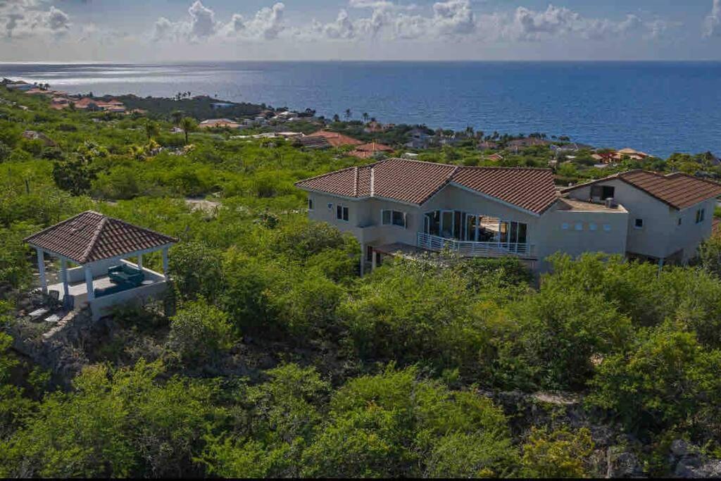 Newvilla-coral Estate-walktobeach-private Pool-up To 16 Guests Seaview Villa *