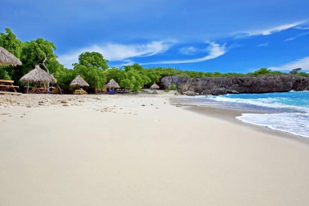 Newvilla-coral Estate-walktobeach-private Pool-up To 16 Guests Seaview