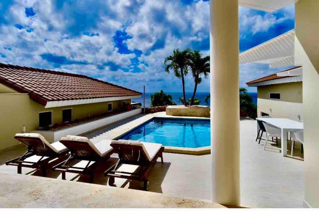 Newvilla-coral Estate-walktobeach-private Pool-up To 16 Guests Seaview * Willibrordus