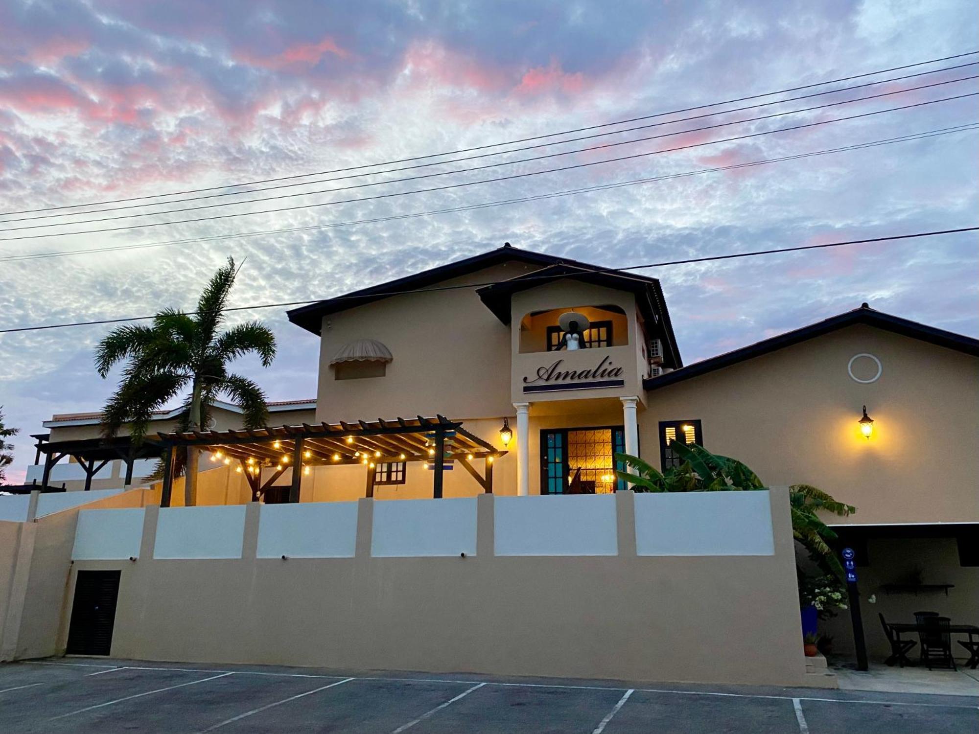 Casa Amalia - Jan Thiel Beach (Adults Only) Hotel Willemstad