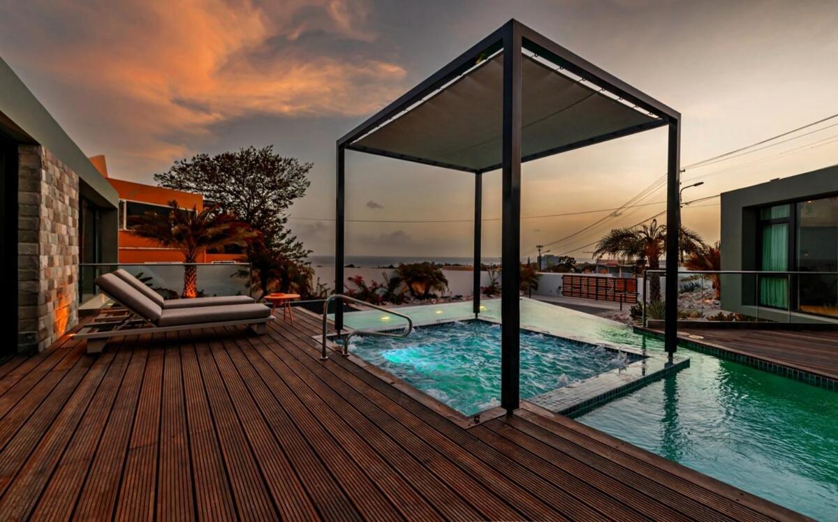 Villa Sea View Luxury Willemstad