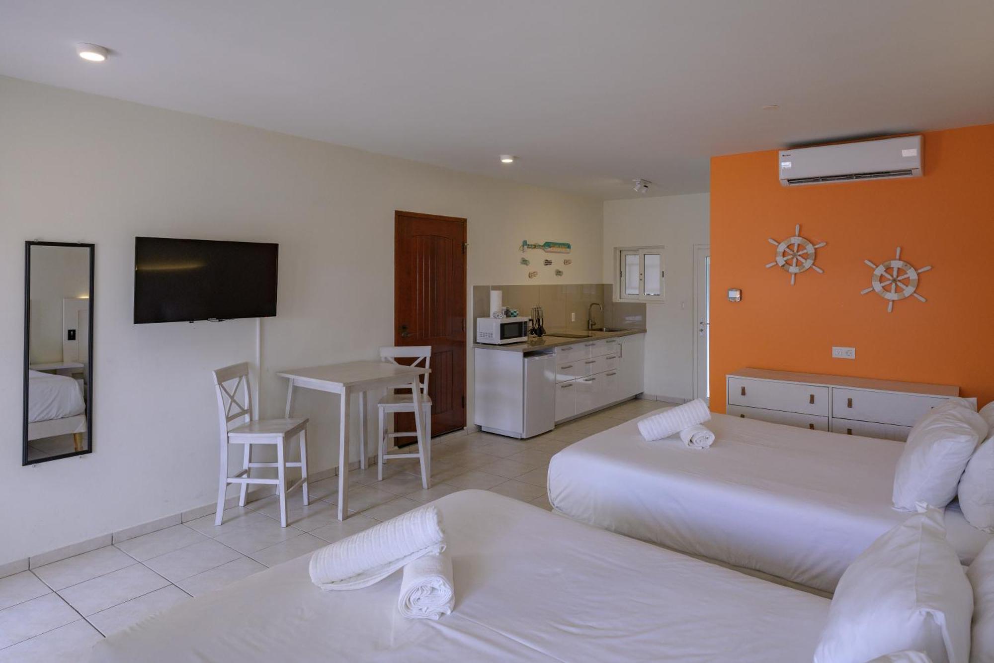Merakii Seaview Escape Curacao * Willemstad