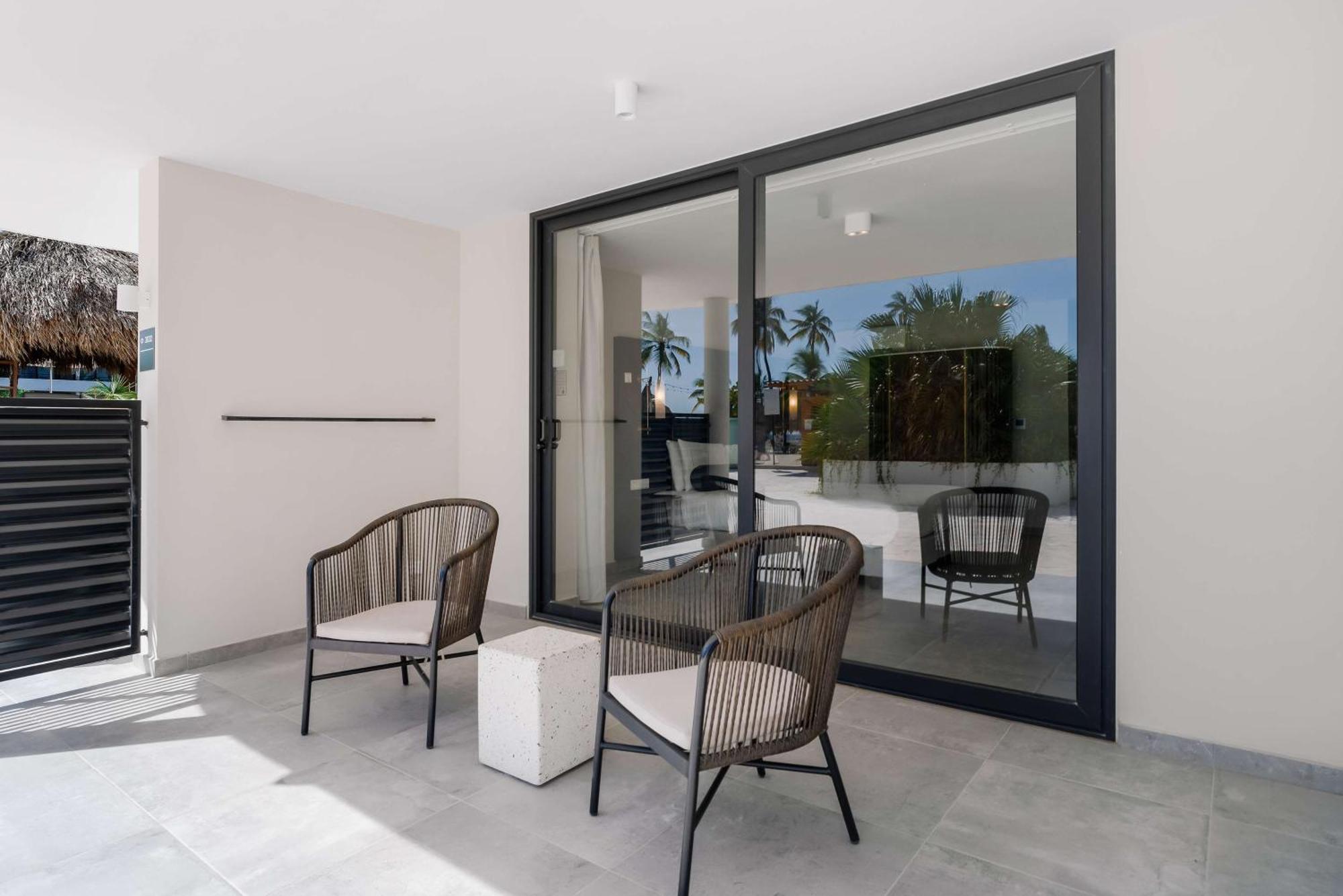 Mangrove Corendon Curacao Resort, Curio By Hilton Resort