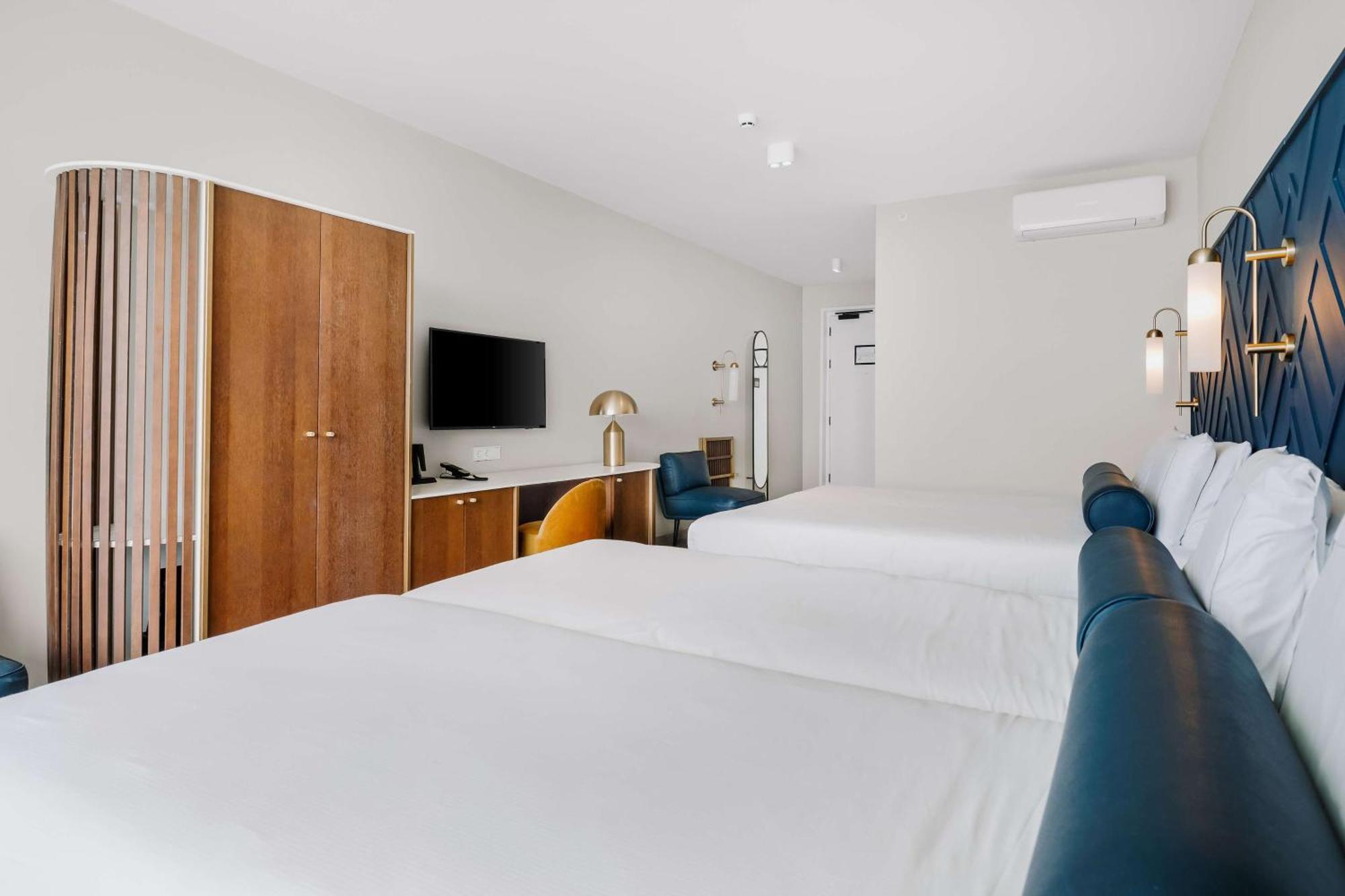 Resort Mangrove Corendon Curacao Resort, Curio By Hilton