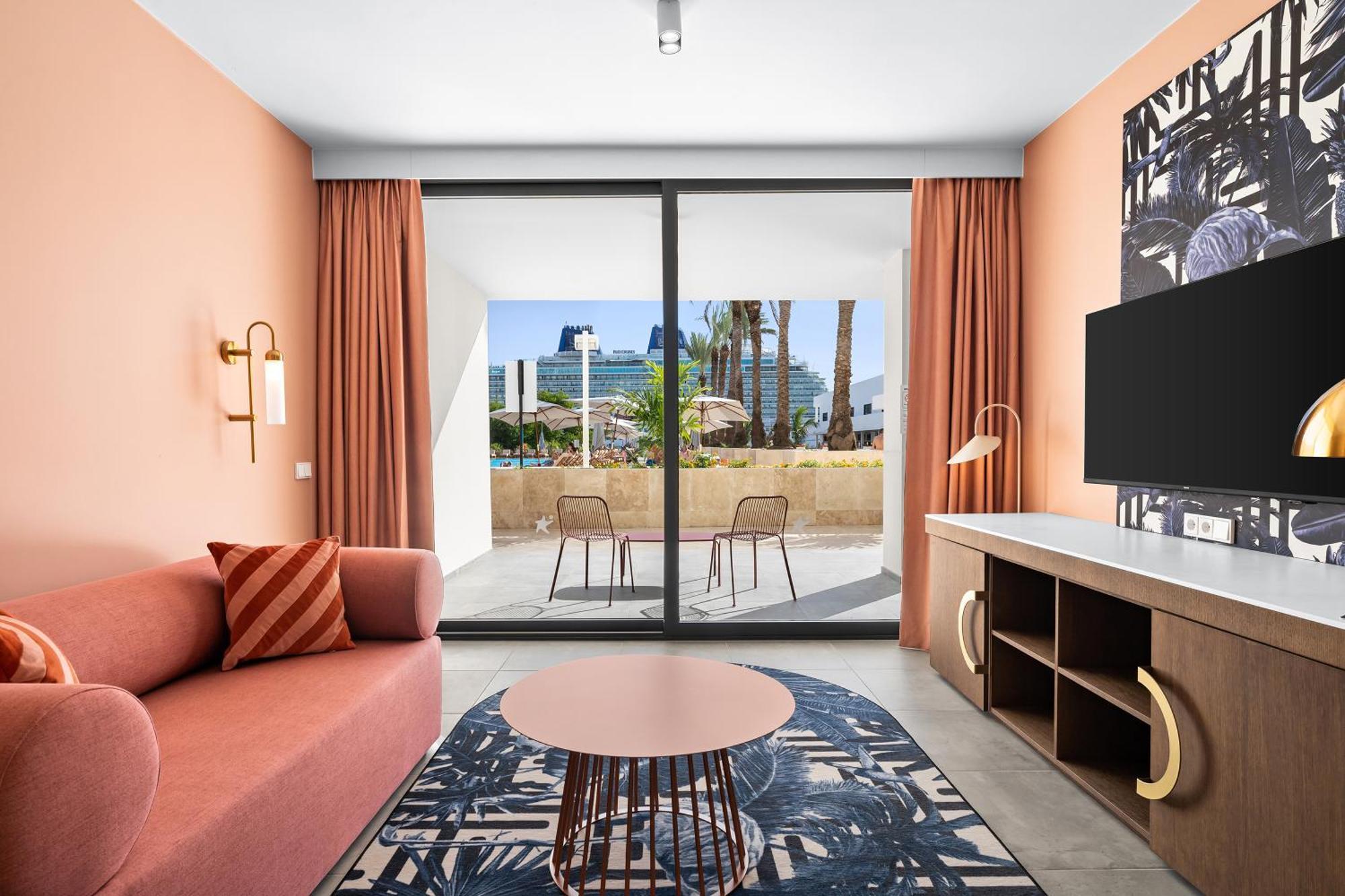 The Rif At Mangrove Corendon Curacao All-inclusive, Curio By Hilton 5*