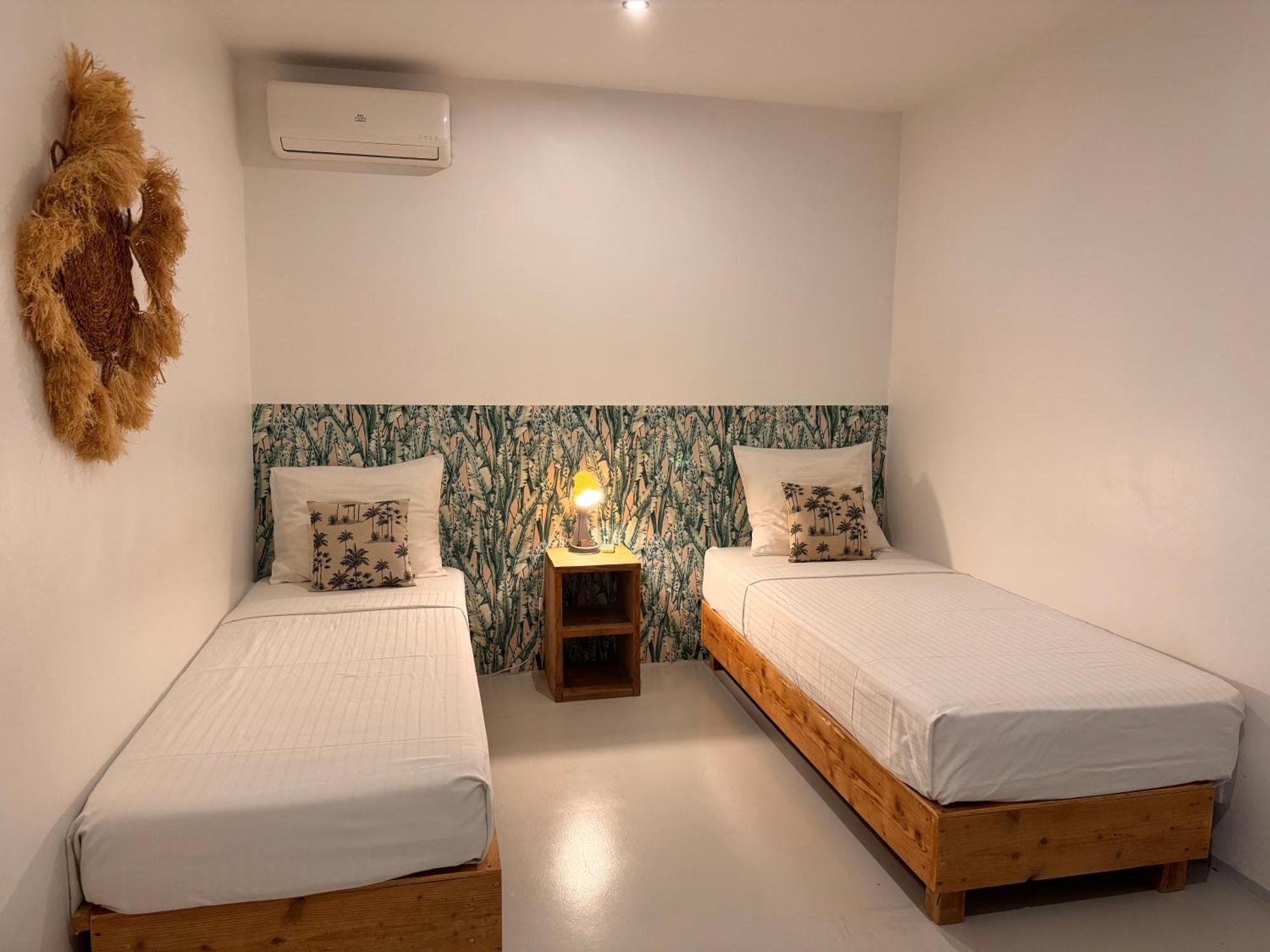 Boutique & Jt Curacao Willemstad