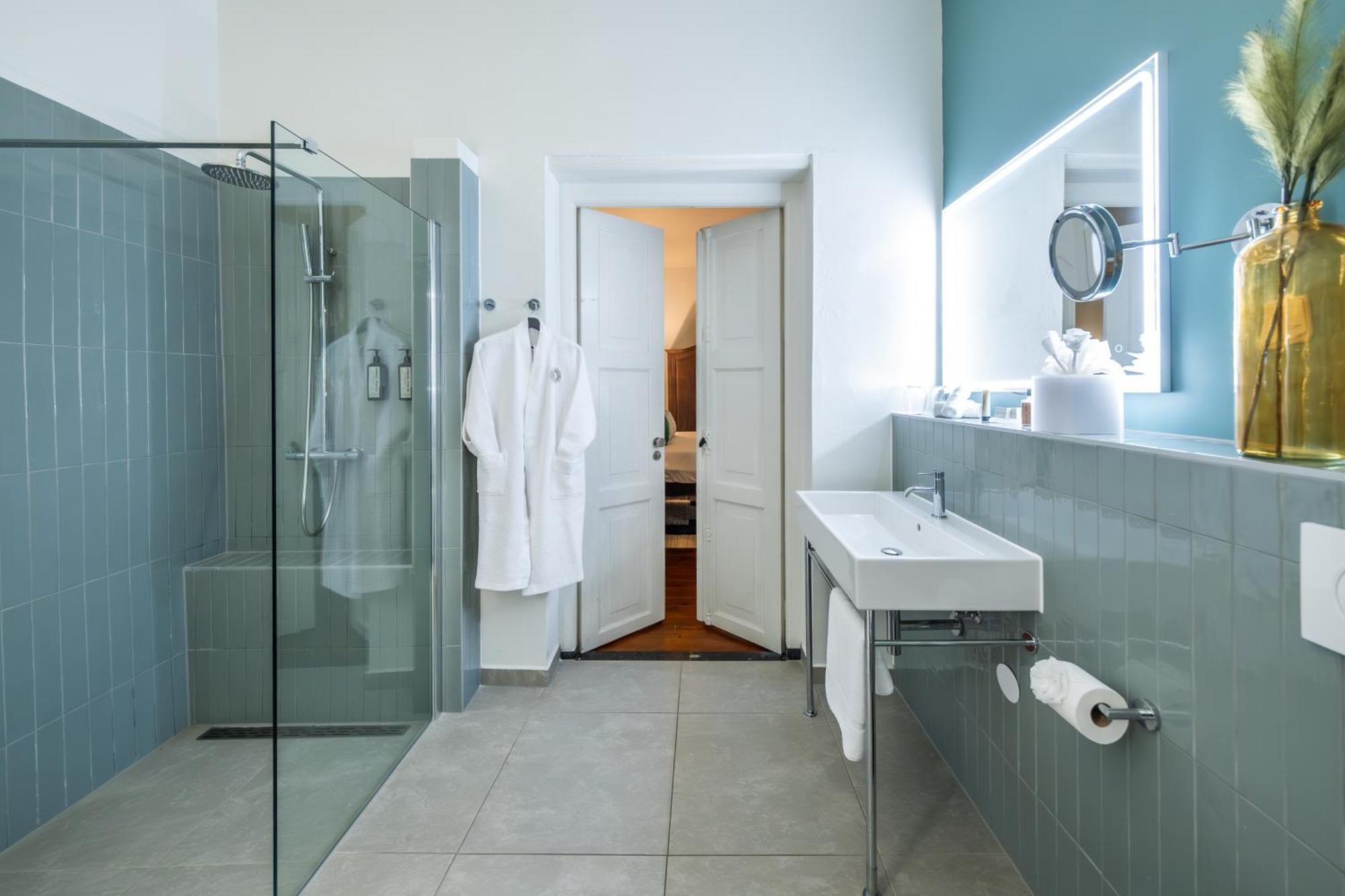 Hotel Kura Botanica 4*