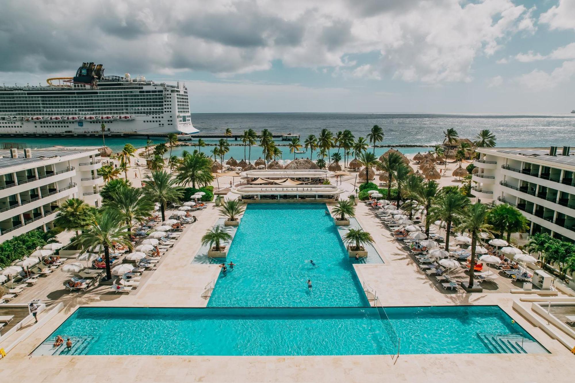 Mangrove Corendon Curacao Resort, Curio By Hilton