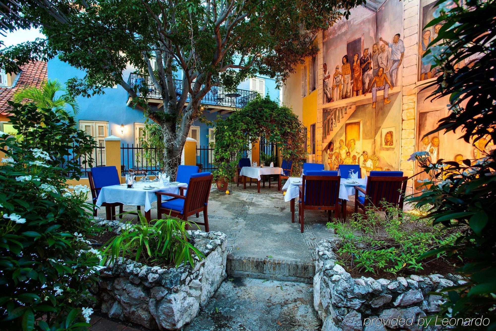 Kura Hulanda Village & Hotel 3*