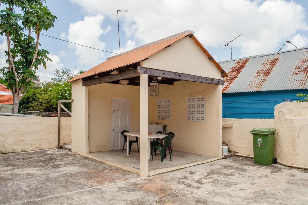 Casa de hóspedes Poppy Willemstad
