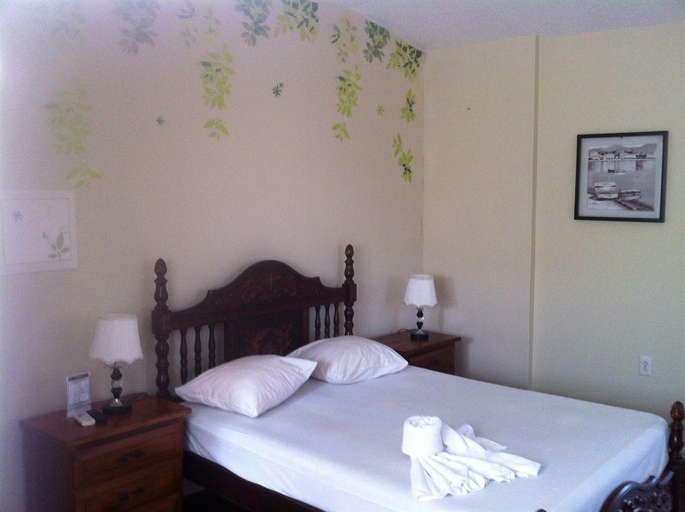 Rancho El Sobrino Hotel 3*
