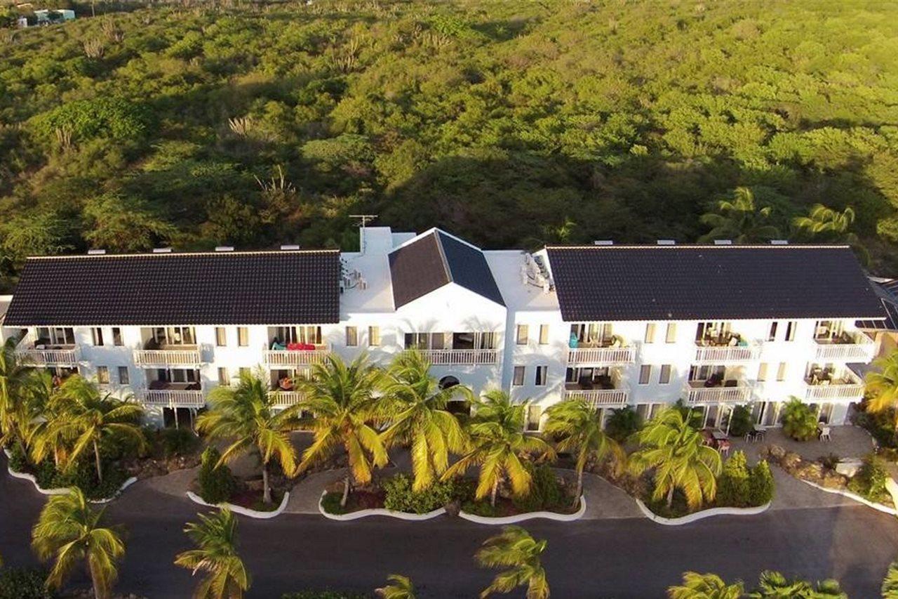 Dolphin & Wellness Curacao 3*